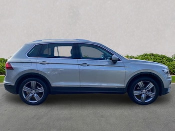 Used Volkswagen Tiguan 2017 for sale - 78243016: Photo