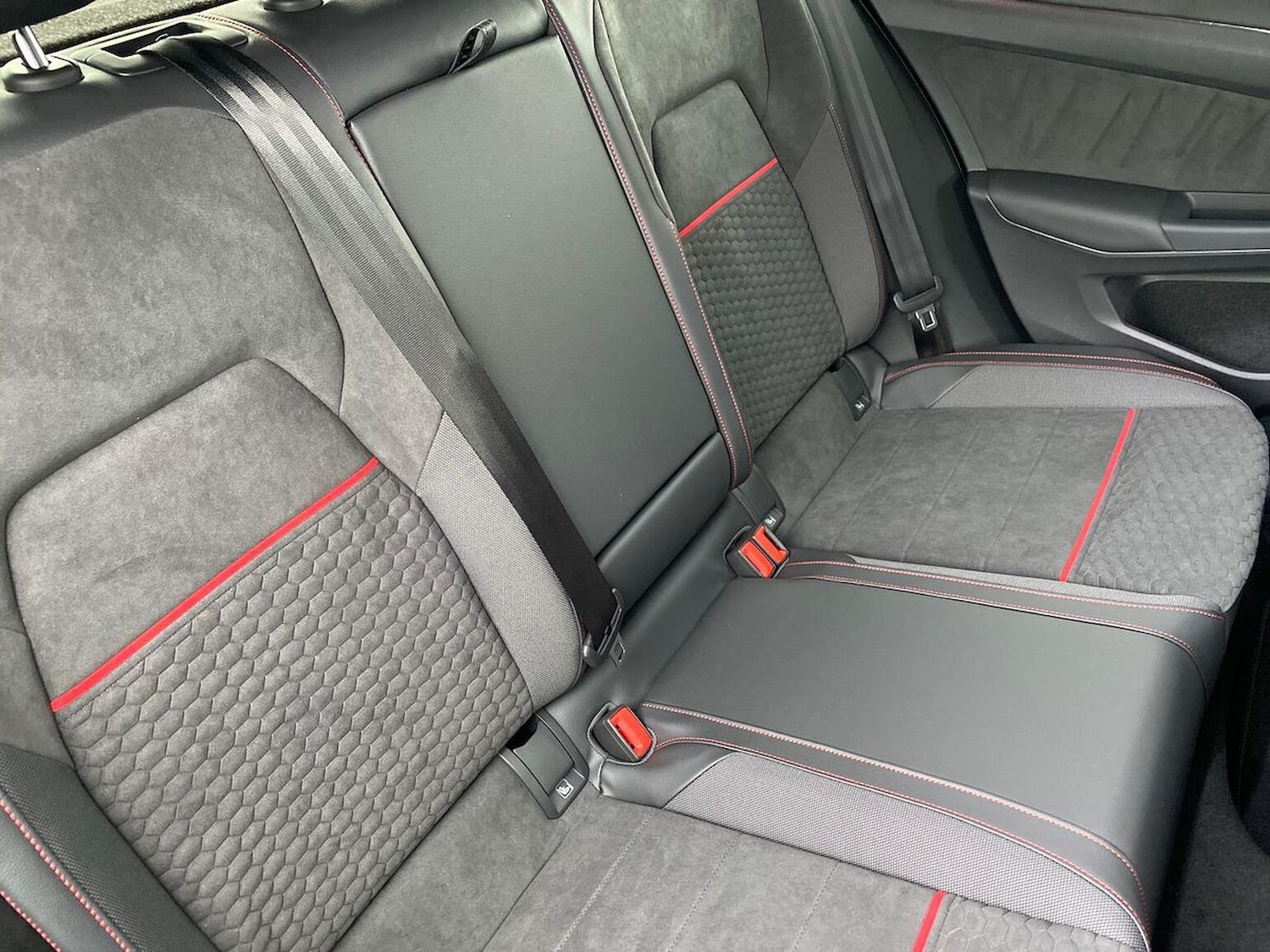 Used Volkswagen Golf 2025 for sale - 76600108: Photo 16