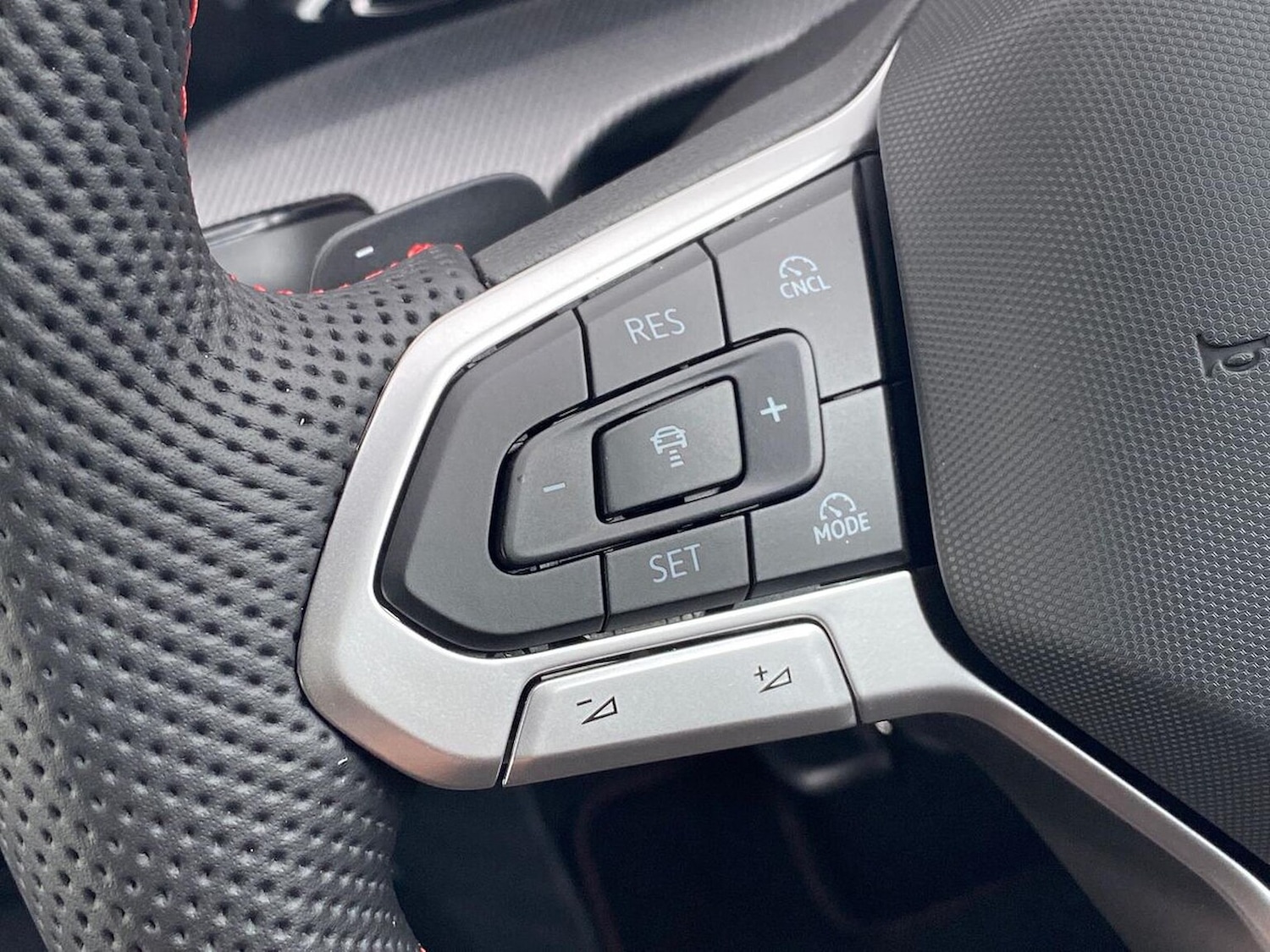 Used Volkswagen Golf 2025 for sale - 76600108: Photo 26