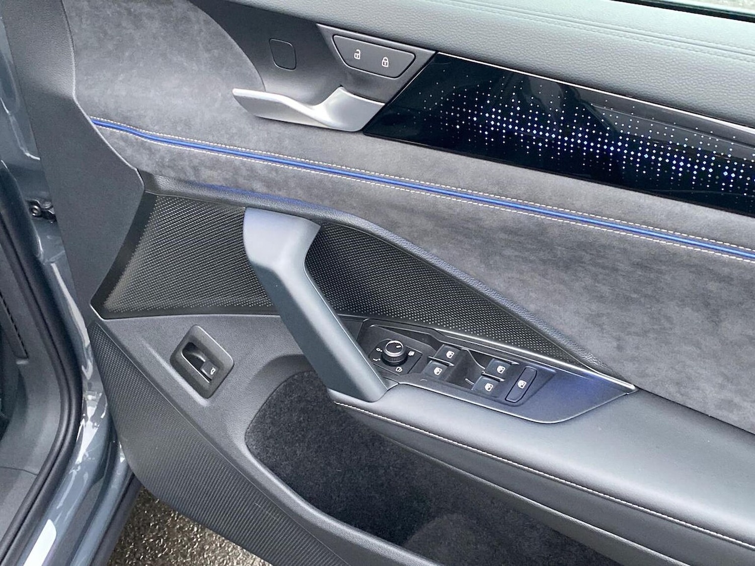 Used Volkswagen Touran 2026 for sale - 77896277: Photo 21