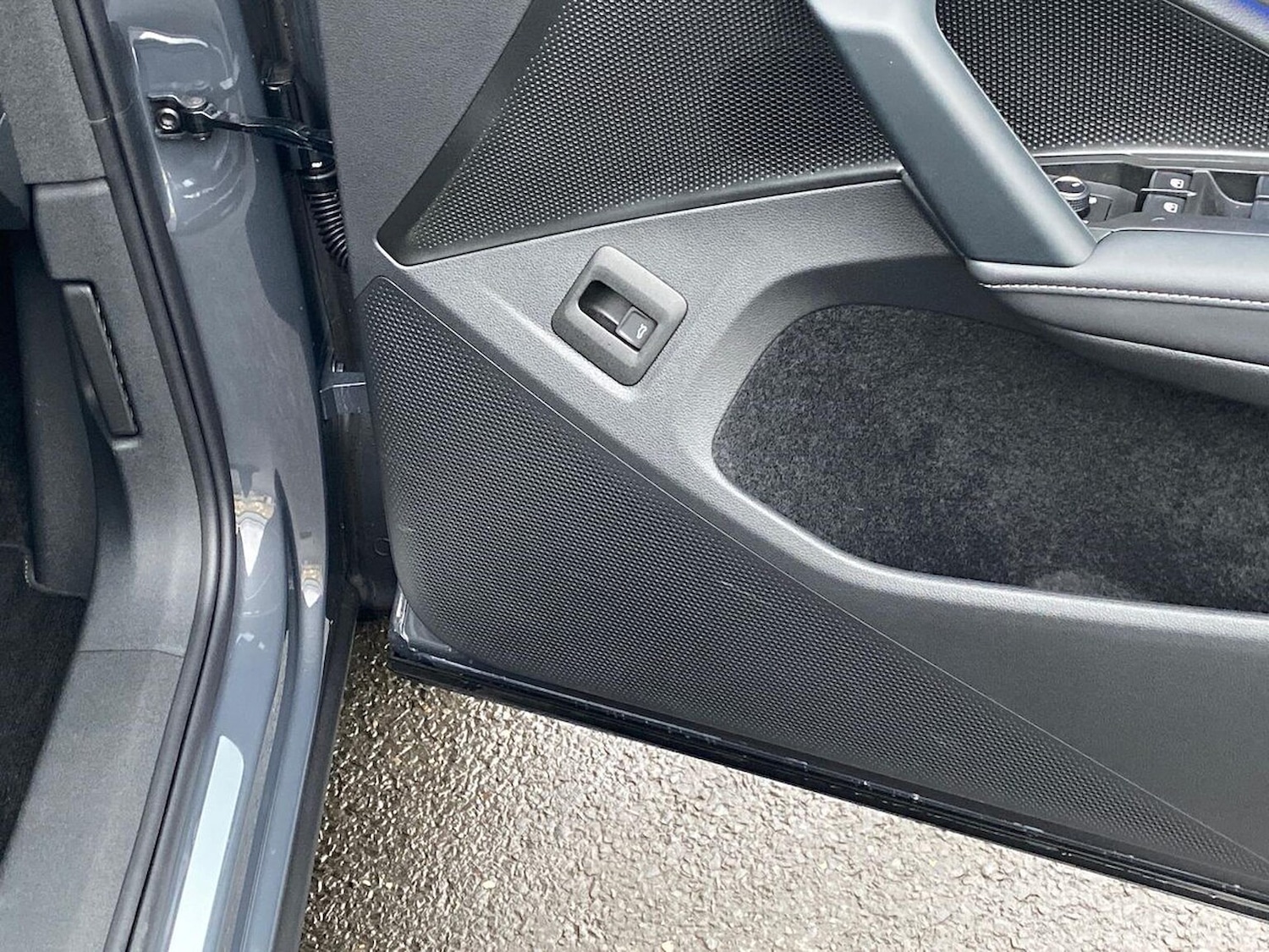 Used Volkswagen Touran 2026 for sale - 77896277: Photo 30