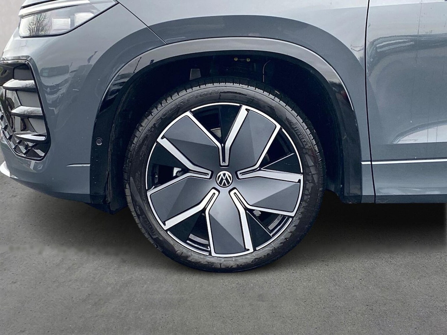 Used Volkswagen Touran 2026 for sale - 77896277: Photo 6