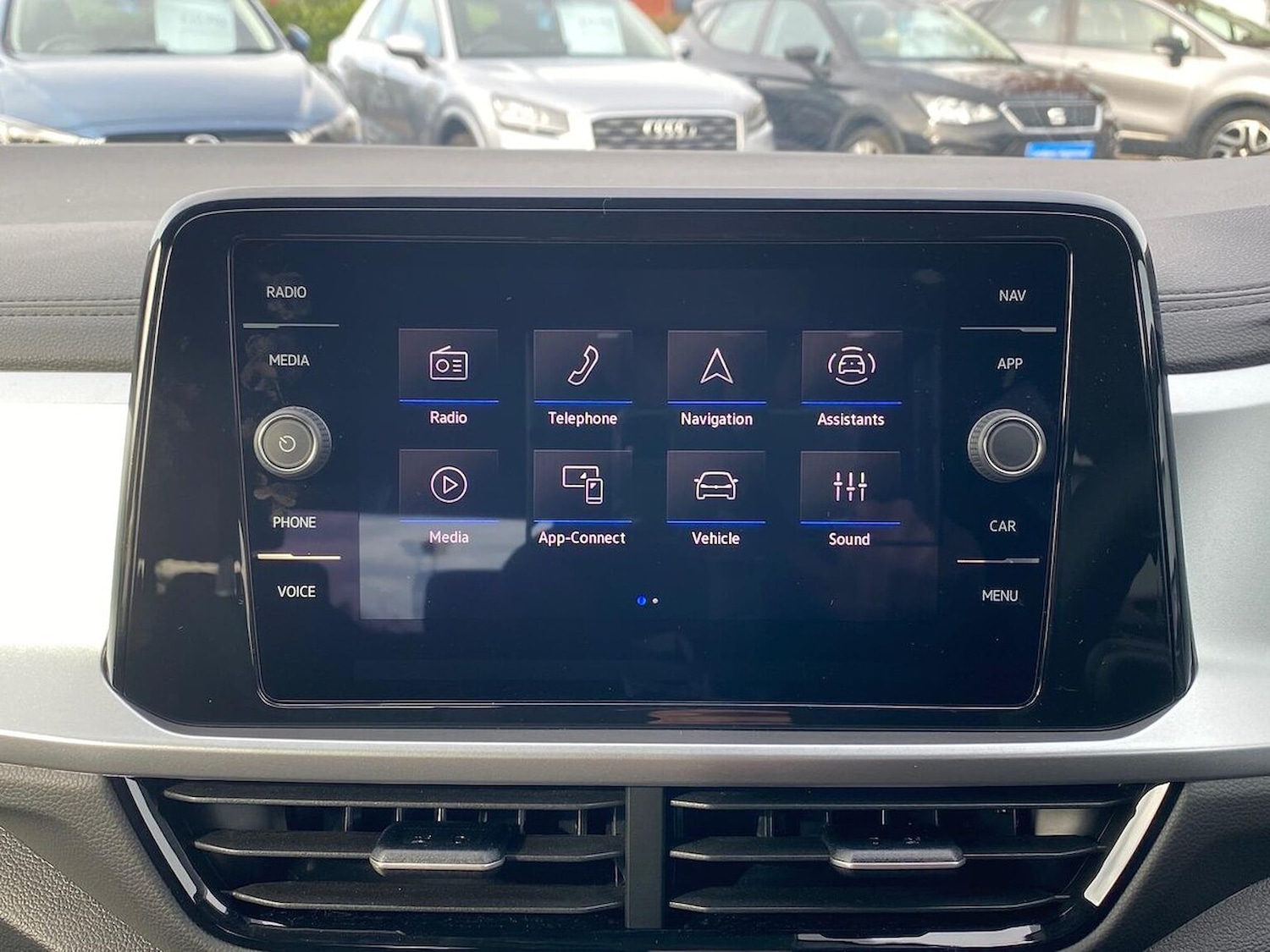 Used Volkswagen T-Roc 2025 for sale - 76358004: Photo 11