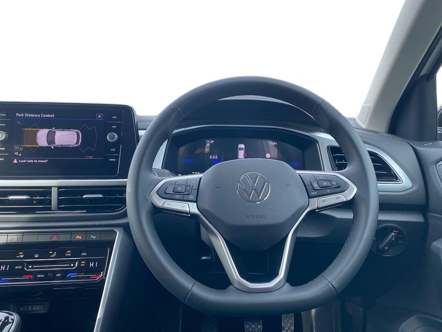 Used Volkswagen T-Roc 2025 for sale - 76358004: Photo 9