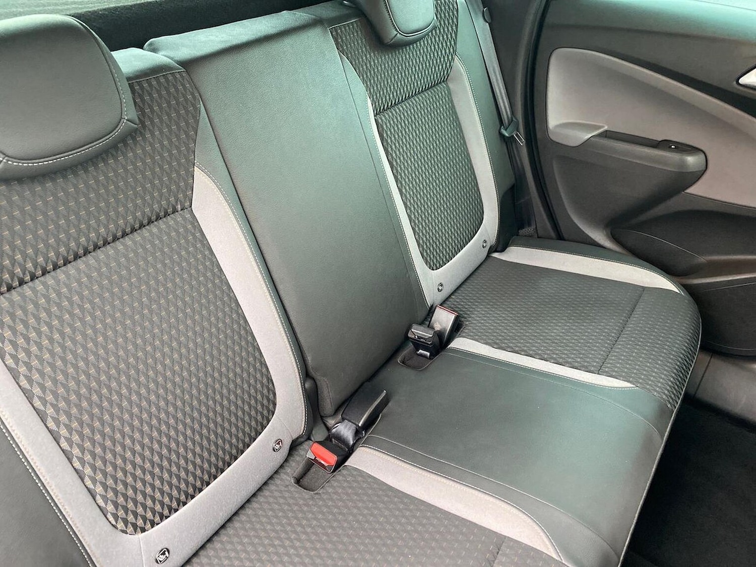 Used Vauxhall Crossland X 2019 for sale - 76471044: Photo 16