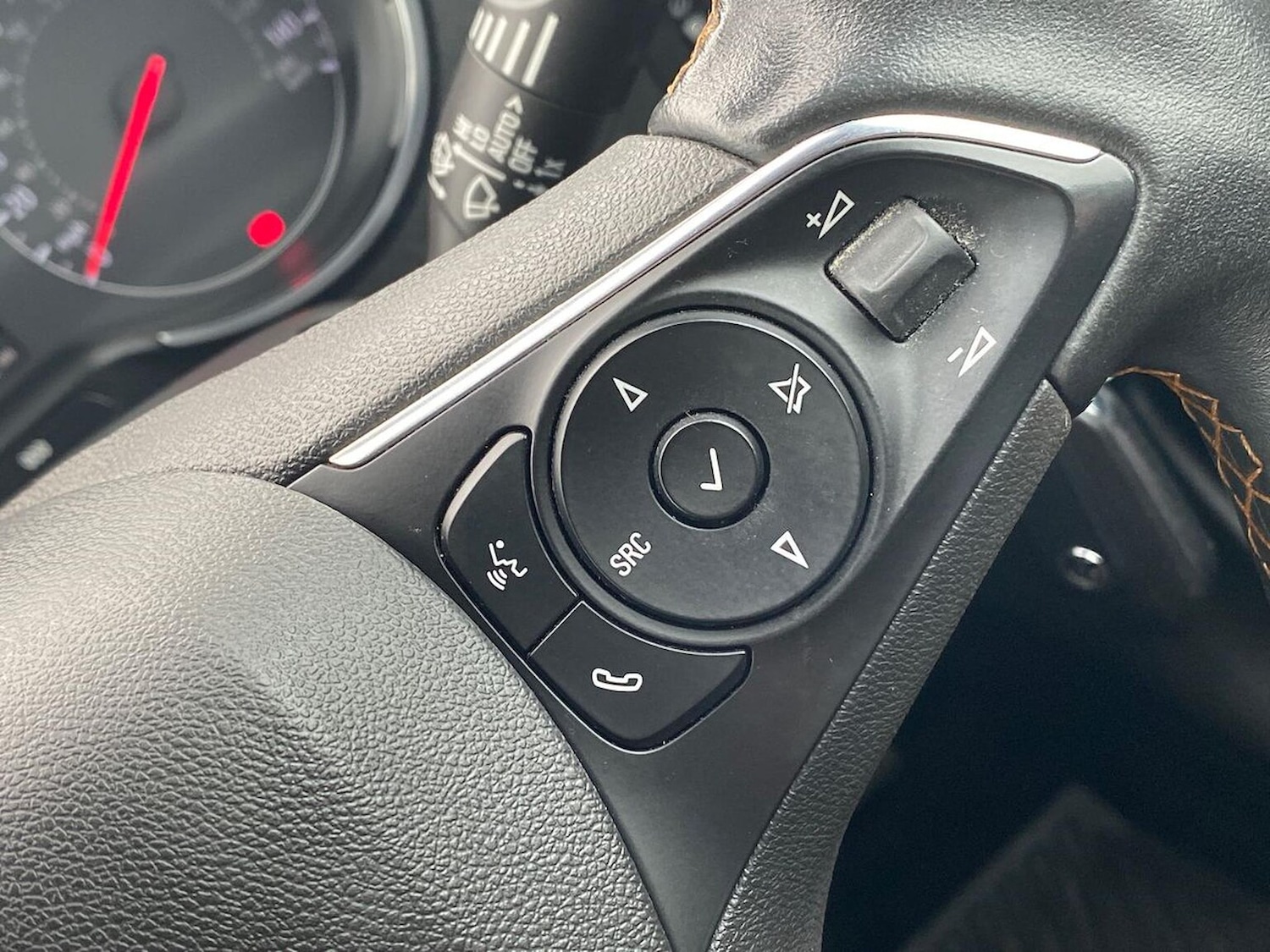 Used Vauxhall Crossland X 2019 for sale - 76471044: Photo 24