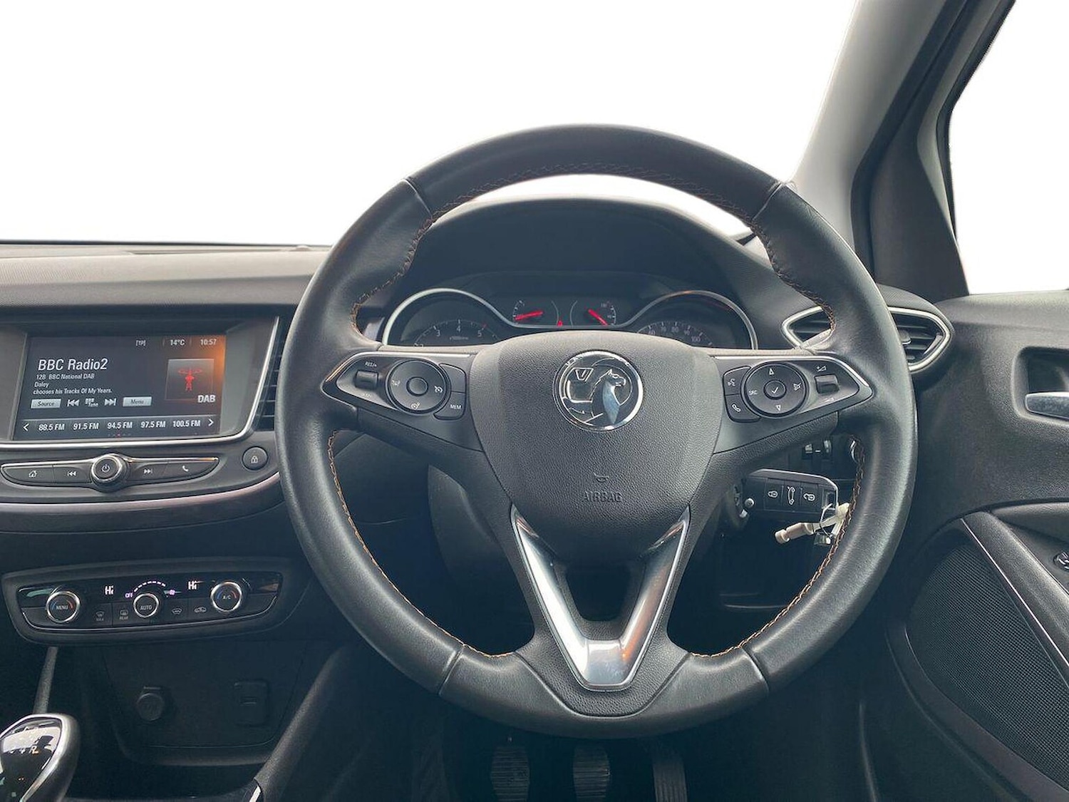 Used Vauxhall Crossland X 2019 for sale - 76471044: Photo 9