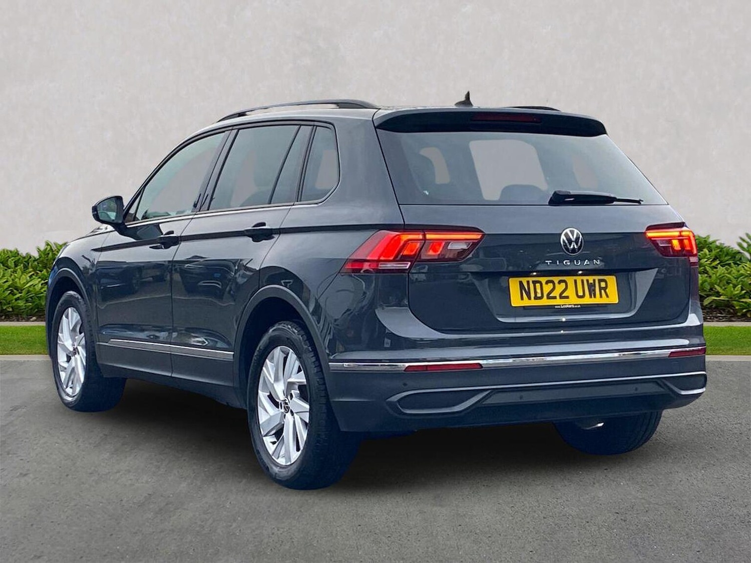 Used Volkswagen Tiguan 2022 for sale - 76571028: Photo 2