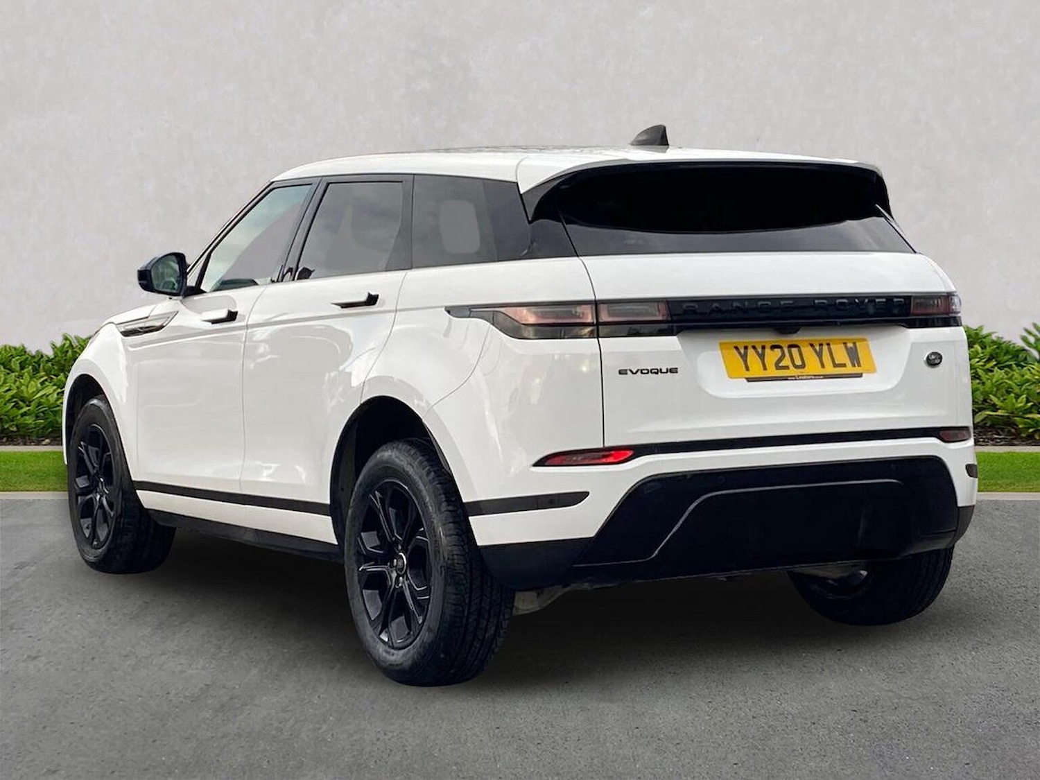 Used Land Rover Range Rover Evoque 2020 for sale - 76920122: Photo 2