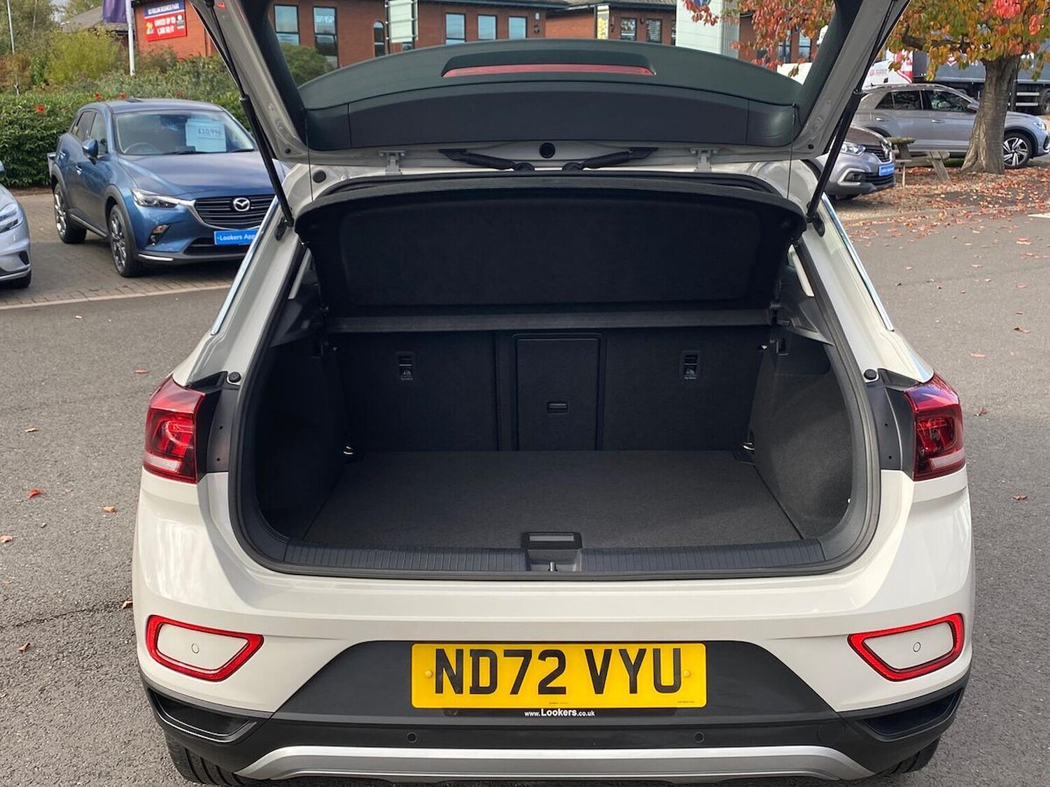 Used Volkswagen T-Roc 2023 for sale - 76281209: Photo 17