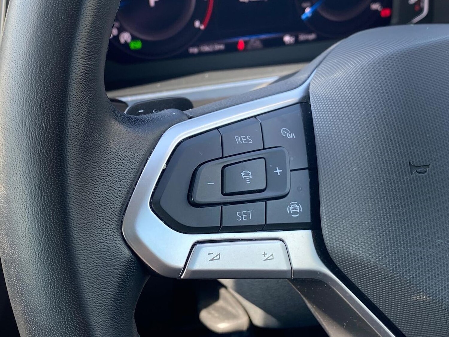 Used Volkswagen Tiguan 2023 for sale - 78194930: Photo 26