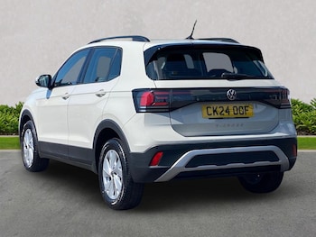 Used Volkswagen T-Cross 2024 for sale - 79024008: Photo
