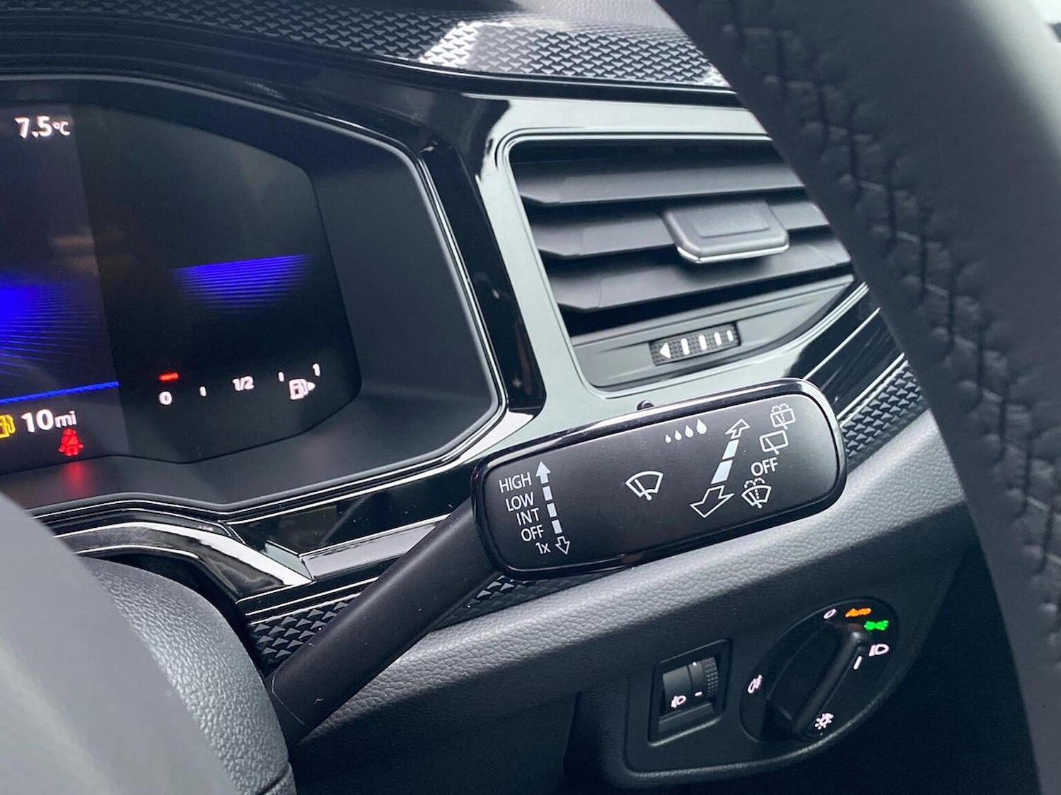 Used Volkswagen Polo 2025 for sale - 77056632: Photo 28