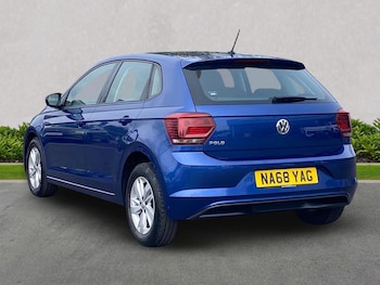 Used Volkswagen Polo 2018 for sale - 79547783: Photo