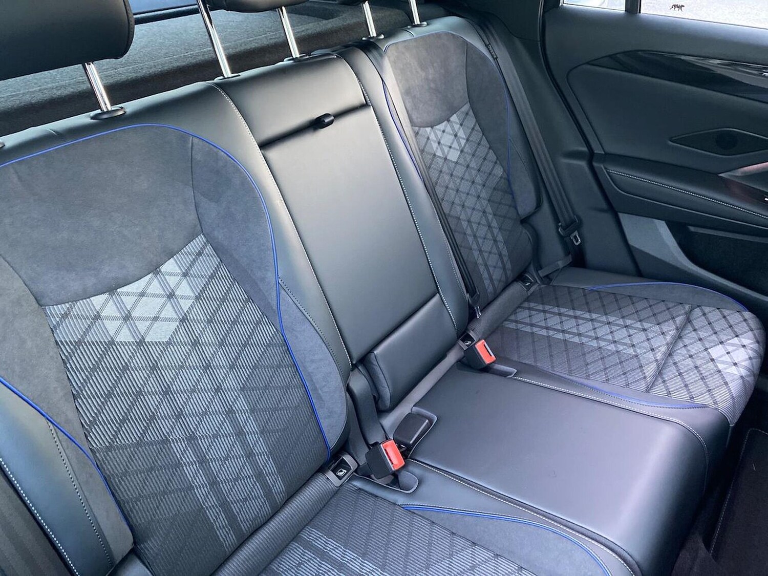 Used Volkswagen Tiguan 2025 for sale - 77487361: Photo 16