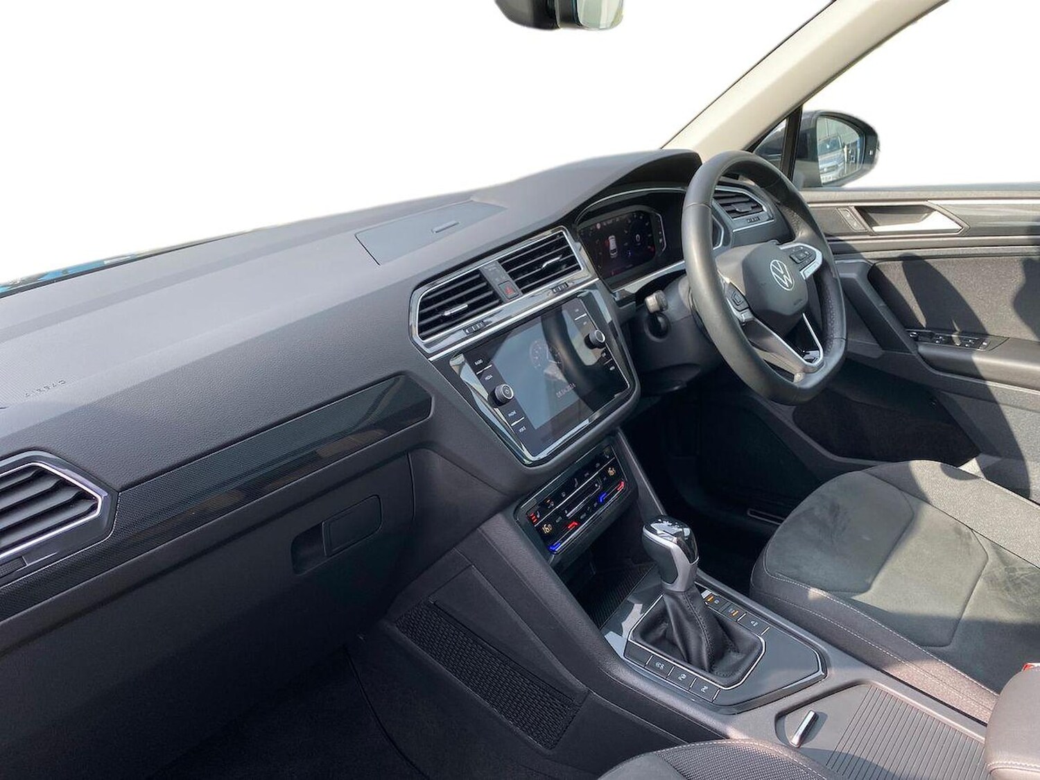 Used Volkswagen Tiguan 2023 for sale - 78195054: Photo 7