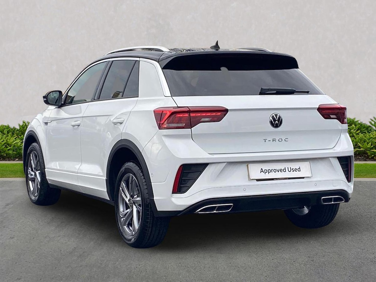 Used Volkswagen T-Roc 2025 for sale - 76492366: Photo 2