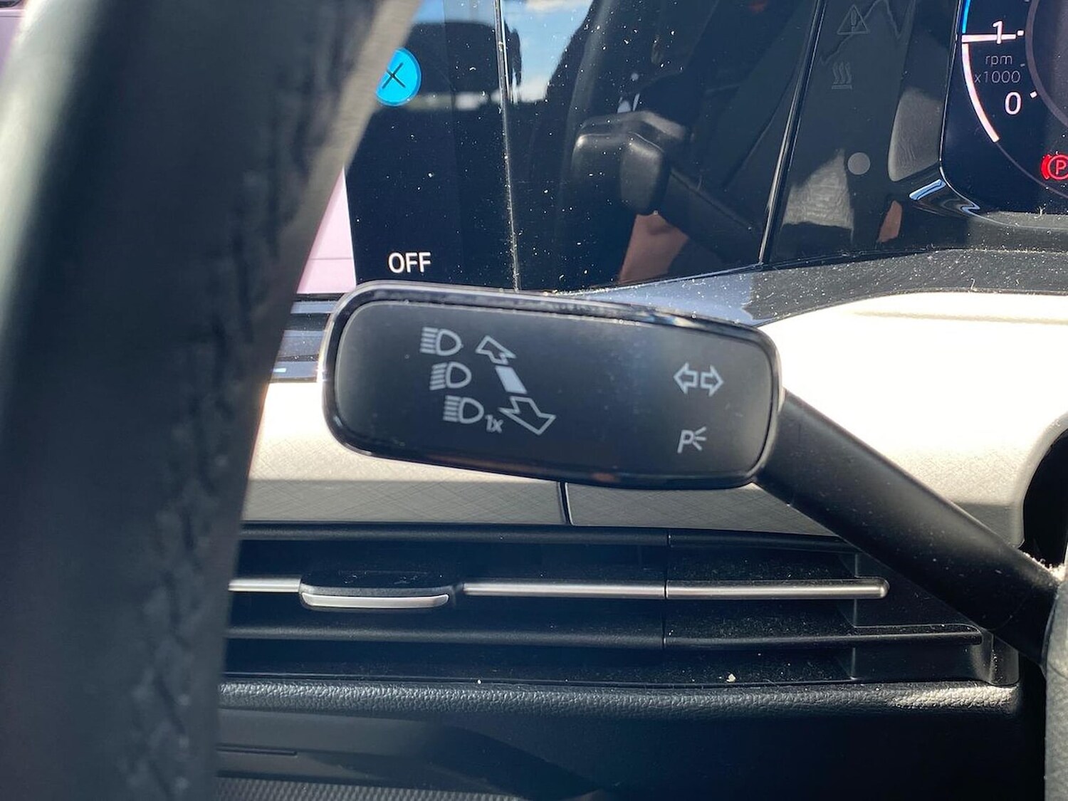 Vehicle 28