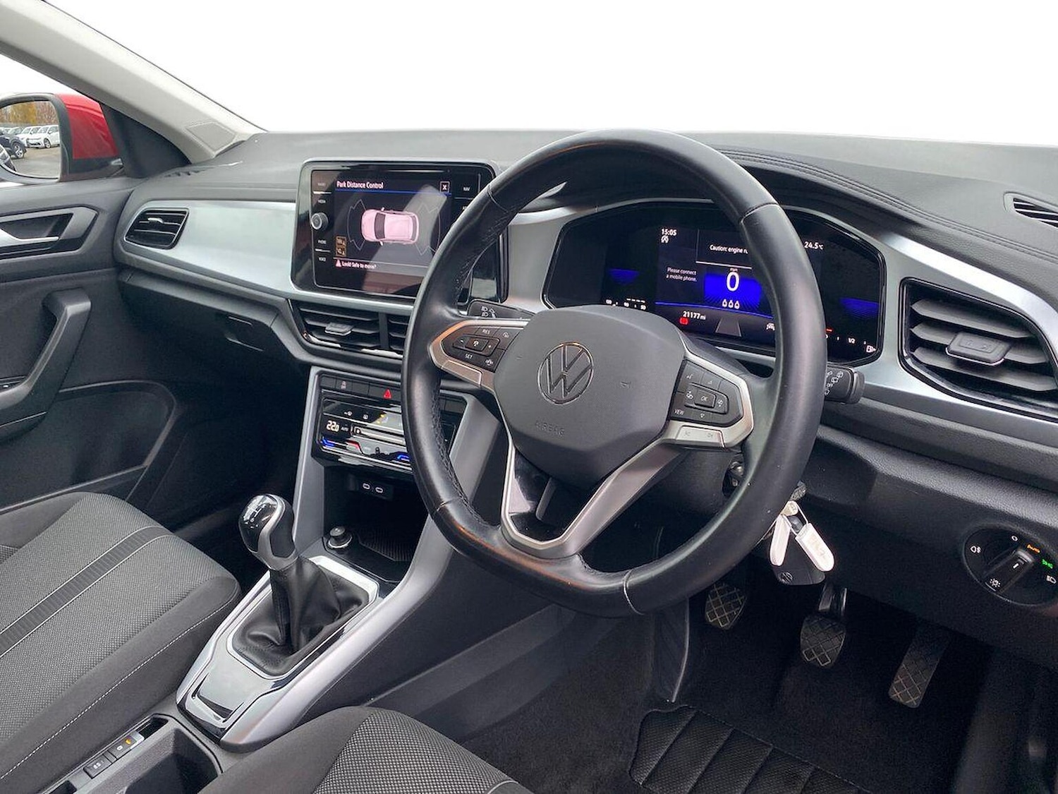 Used Volkswagen T-Roc 2023 for sale - 76492359: Photo 15