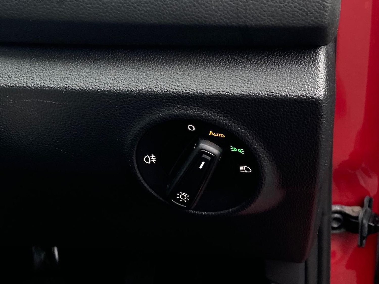 Used Volkswagen T-Roc 2023 for sale - 76492359: Photo 22