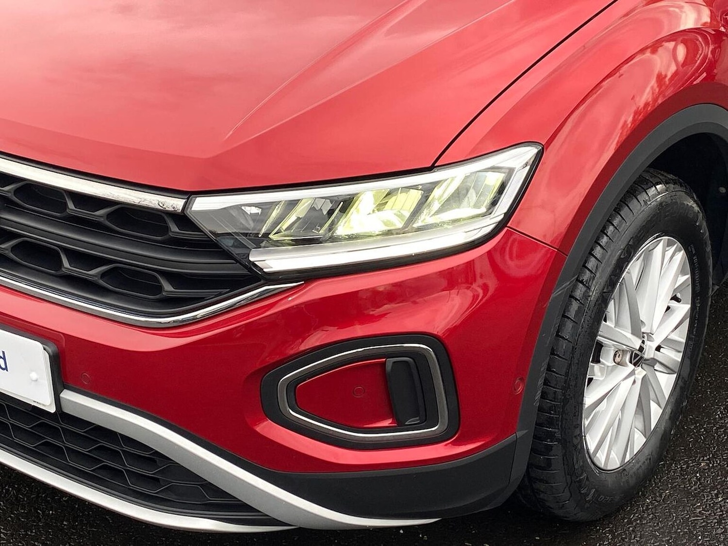 Used Volkswagen T-Roc 2023 for sale - 76492359: Photo 32