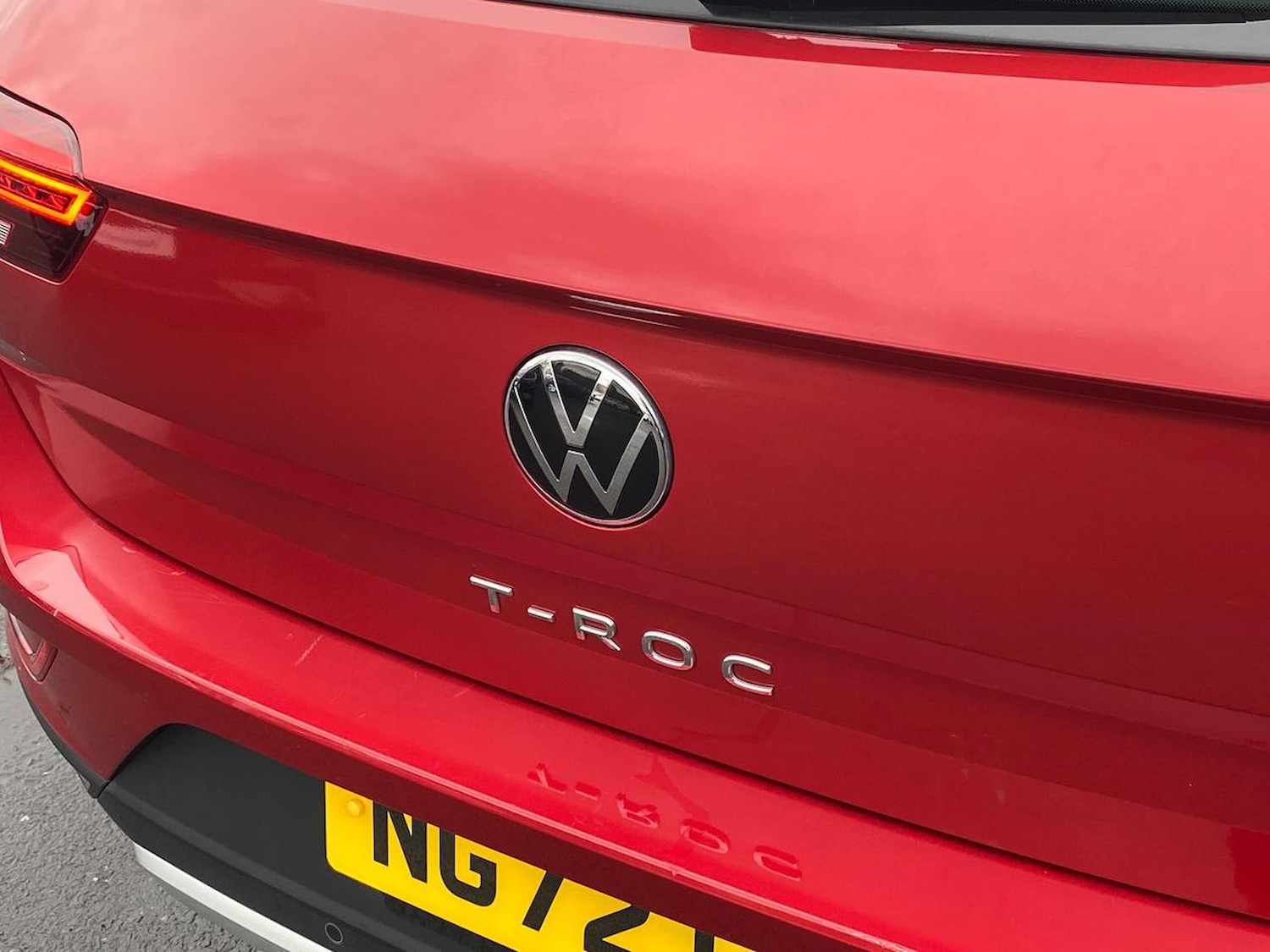 Used Volkswagen T-Roc 2023 for sale - 76492359: Photo 33