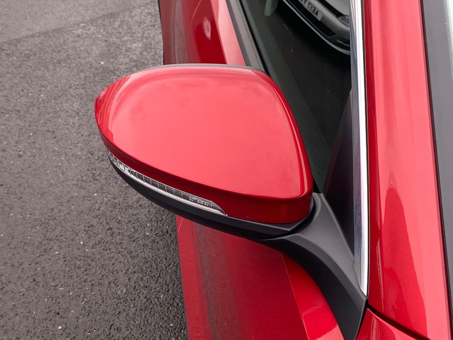 Used Volkswagen T-Roc 2023 for sale - 76492359: Photo 36