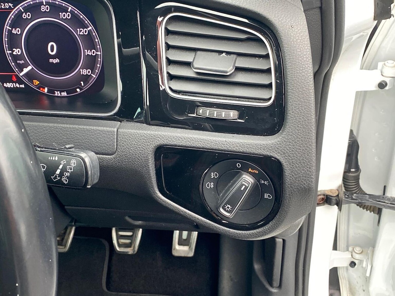 Used Volkswagen Golf 2019 for sale - 76165015: Photo 22