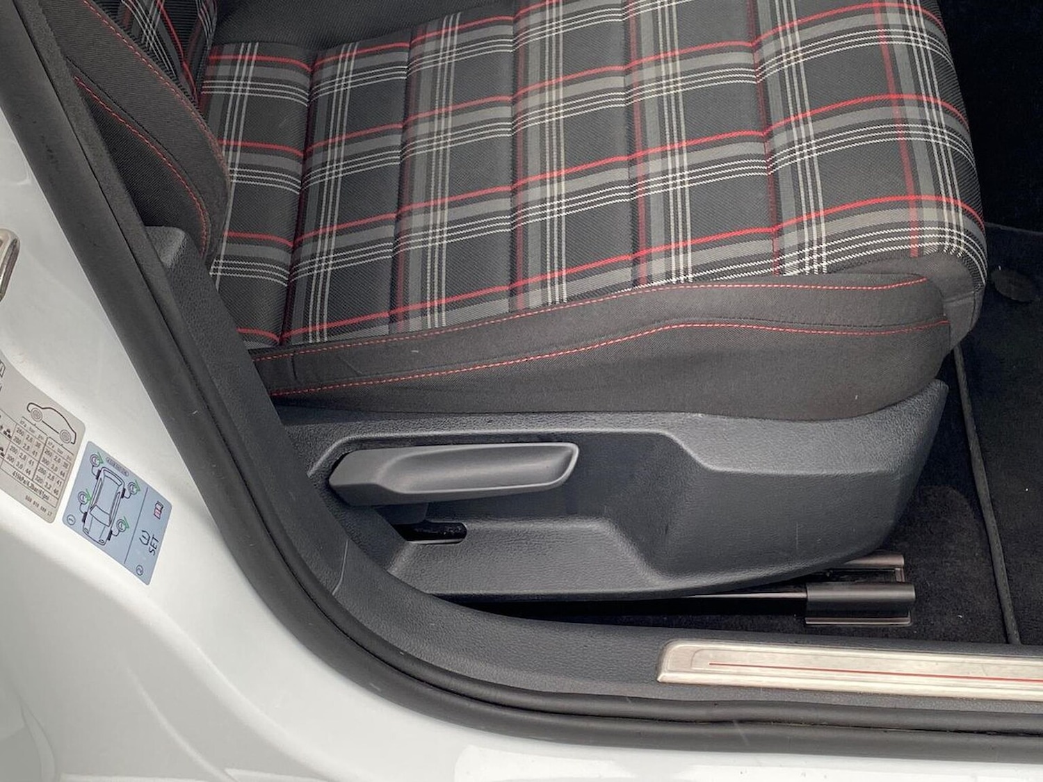 Used Volkswagen Golf 2019 for sale - 76165015: Photo 29