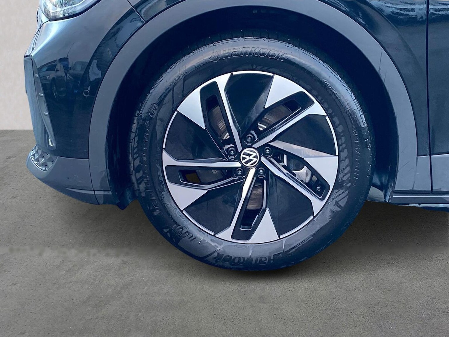 Used Volkswagen ID.4 2025 for sale - 77094667: Photo 8