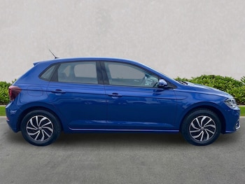 Used Volkswagen Polo 2023 for sale - 79115376: Photo