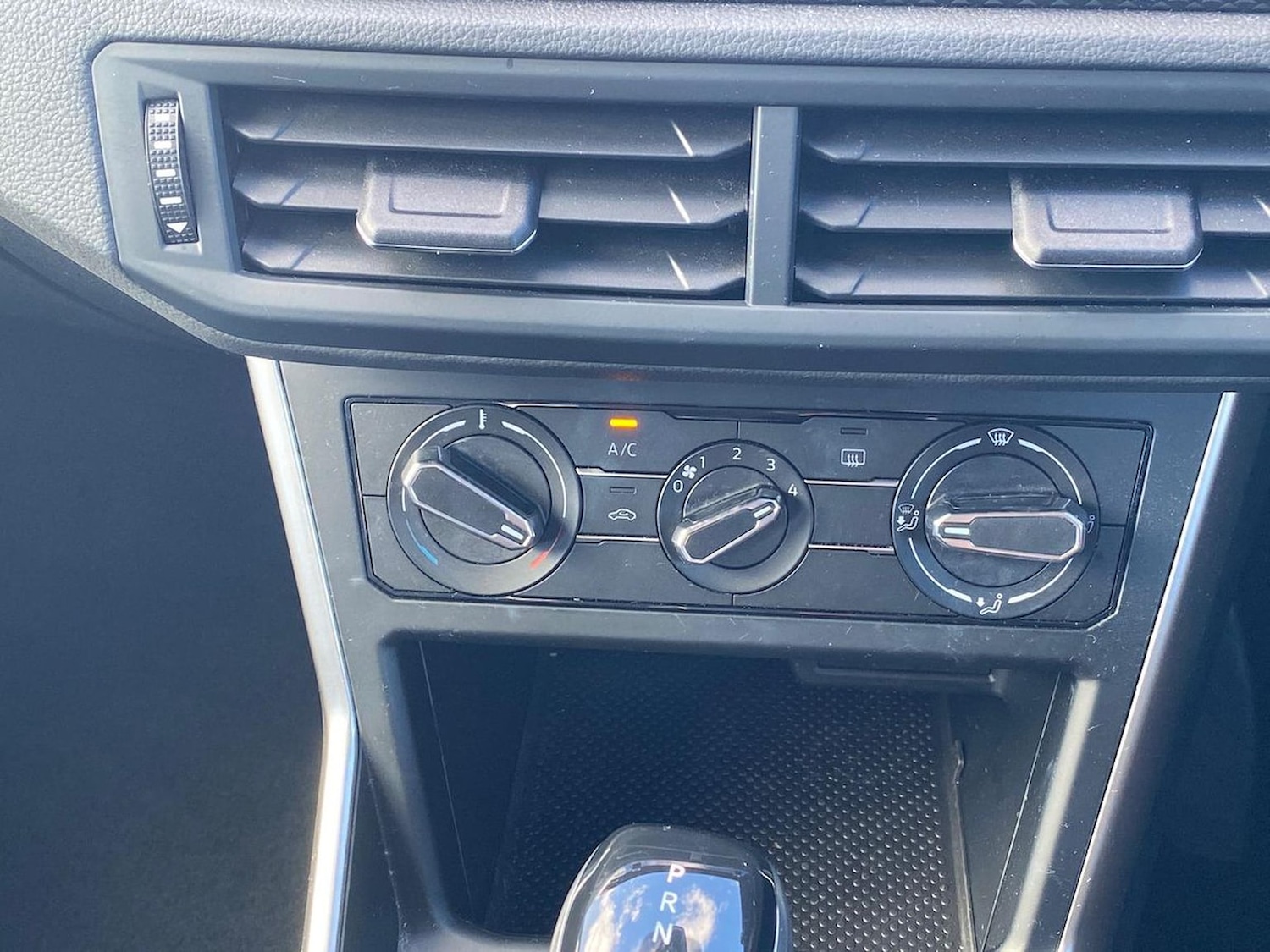 Used Volkswagen Polo 2022 for sale - 76357999: Photo 12