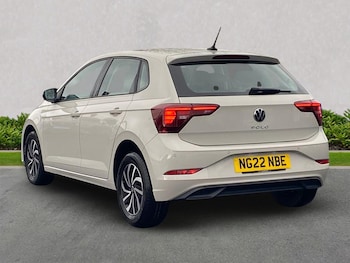 Used Volkswagen Polo 2022 for sale - 76497300: Photo