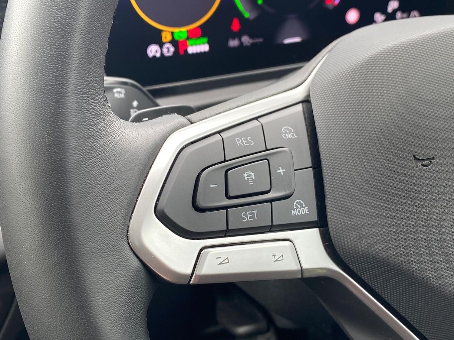 Used Volkswagen Tiguan 2025 for sale - 78144456: Photo 26