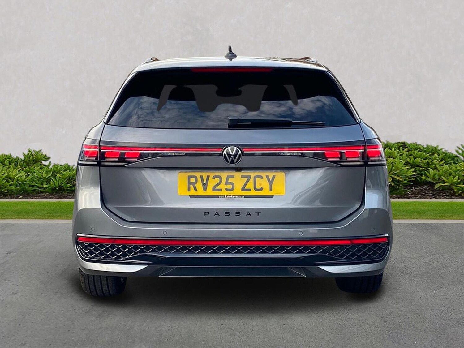 Used Volkswagen Passat 2025 for sale - 76157296: Photo 4