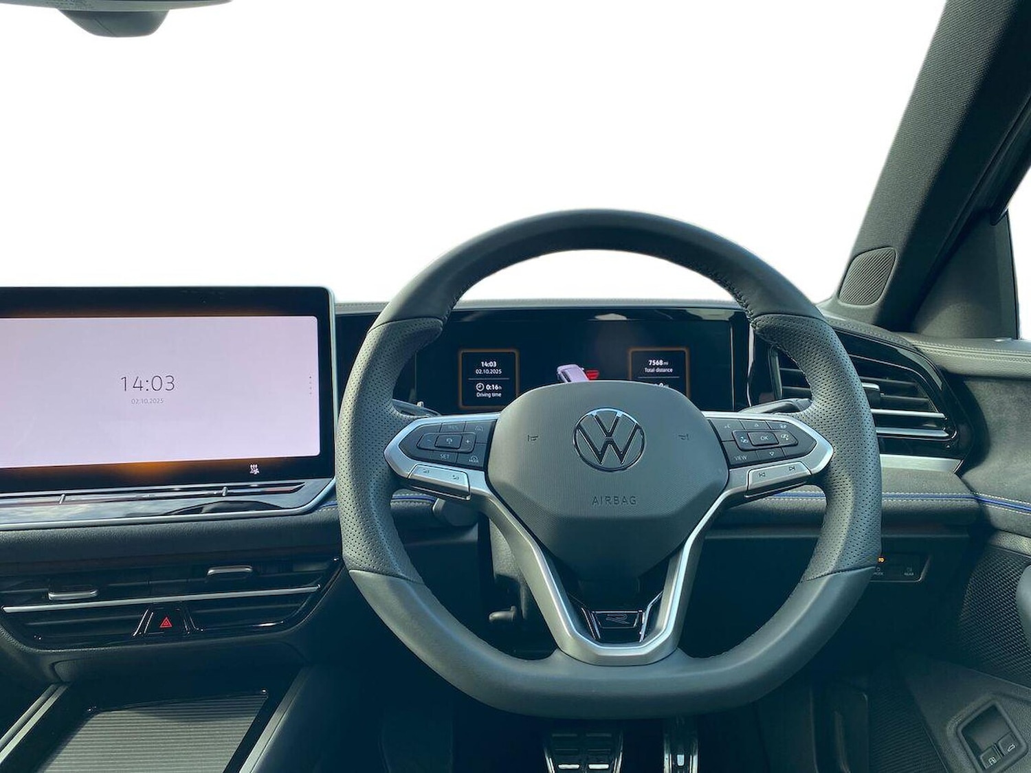 Used Volkswagen Passat 2025 for sale - 76157296: Photo 9