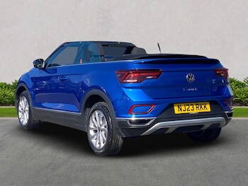 Used Volkswagen T-Roc 2023 for sale - 75999721: Photo 2