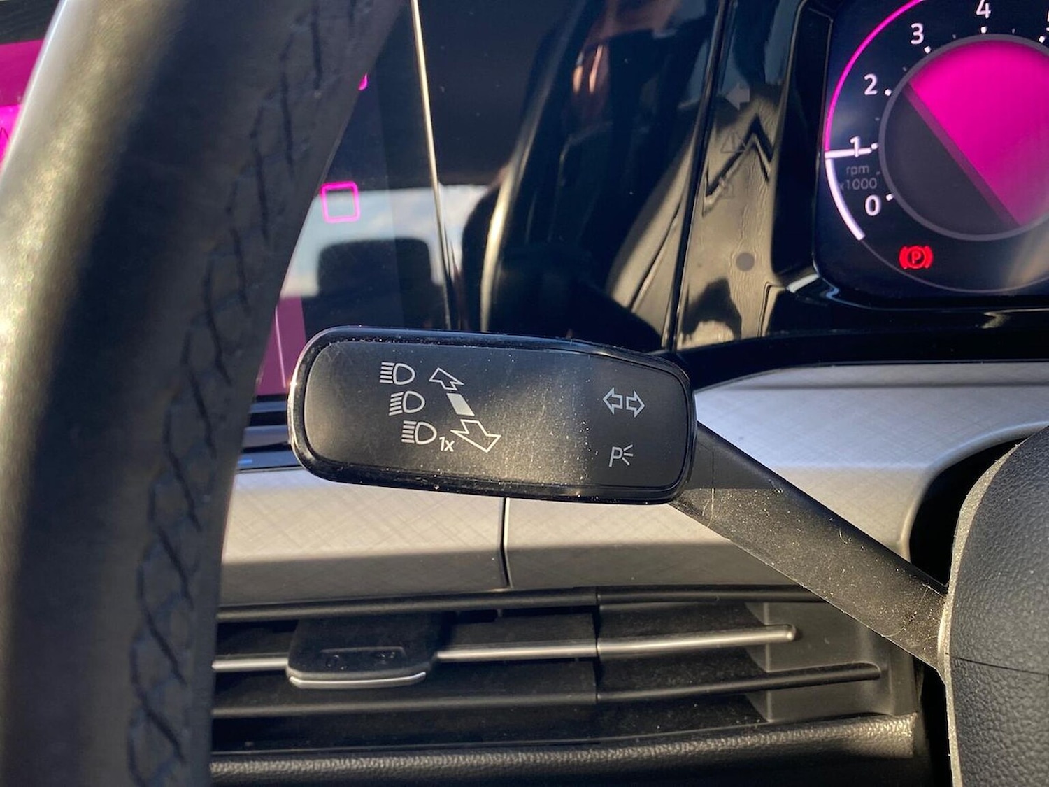 Used Volkswagen Golf 2020 for sale - 76860038: Photo 28