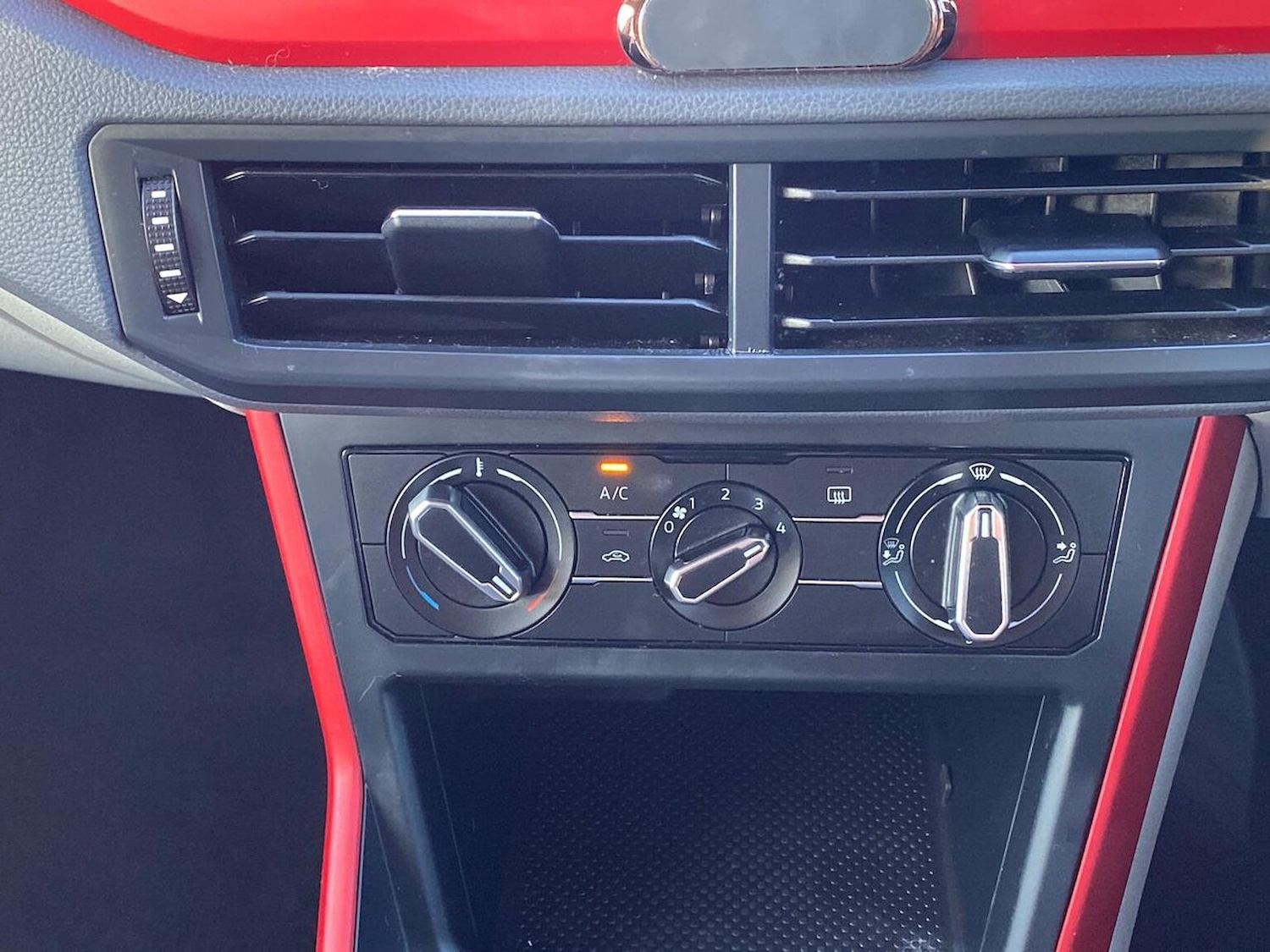 Used Volkswagen Polo 2019 for sale - 76785233: Photo 12