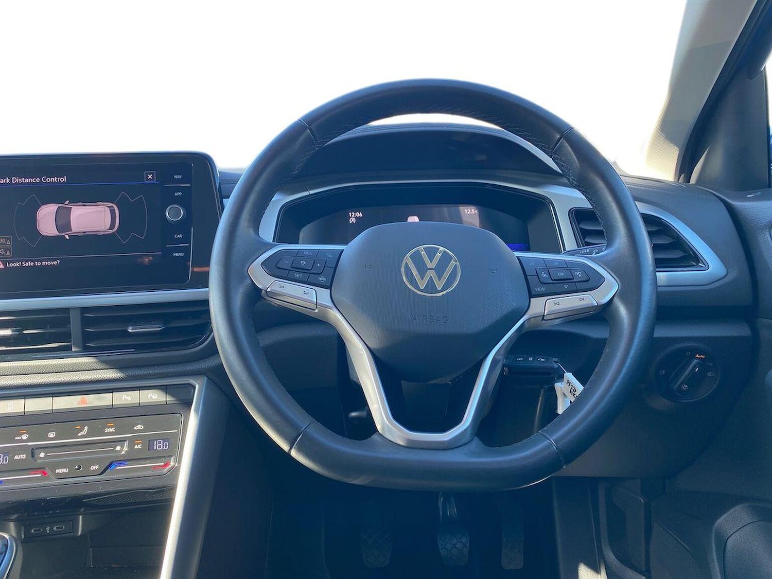 Used Volkswagen T-Roc 2022 for sale - 77931712: Photo 9