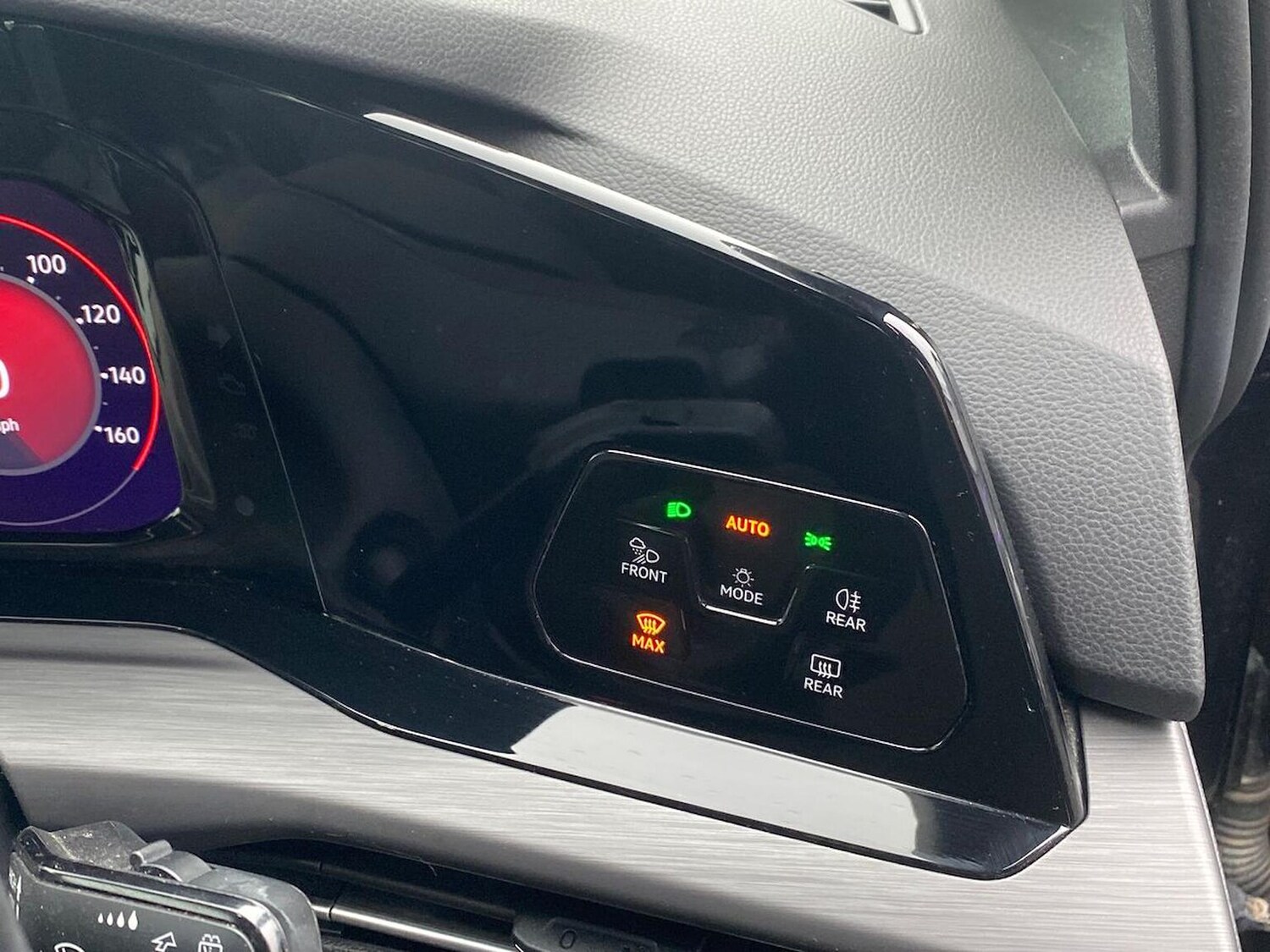 Used Volkswagen Golf 2021 for sale - 76725908: Photo 22