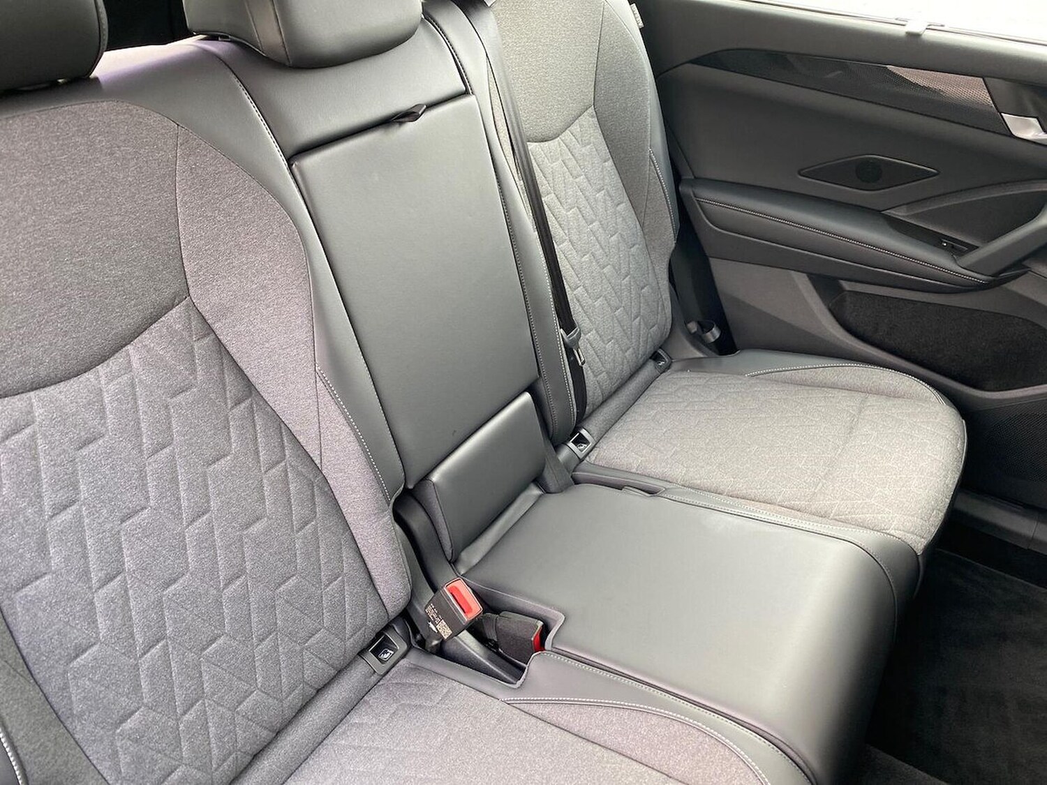 Used Volkswagen Touran 2025 for sale - 76187054: Photo 16