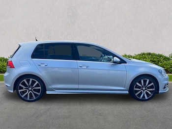 Used Volkswagen Golf 2016 for sale - 75906849: Photo