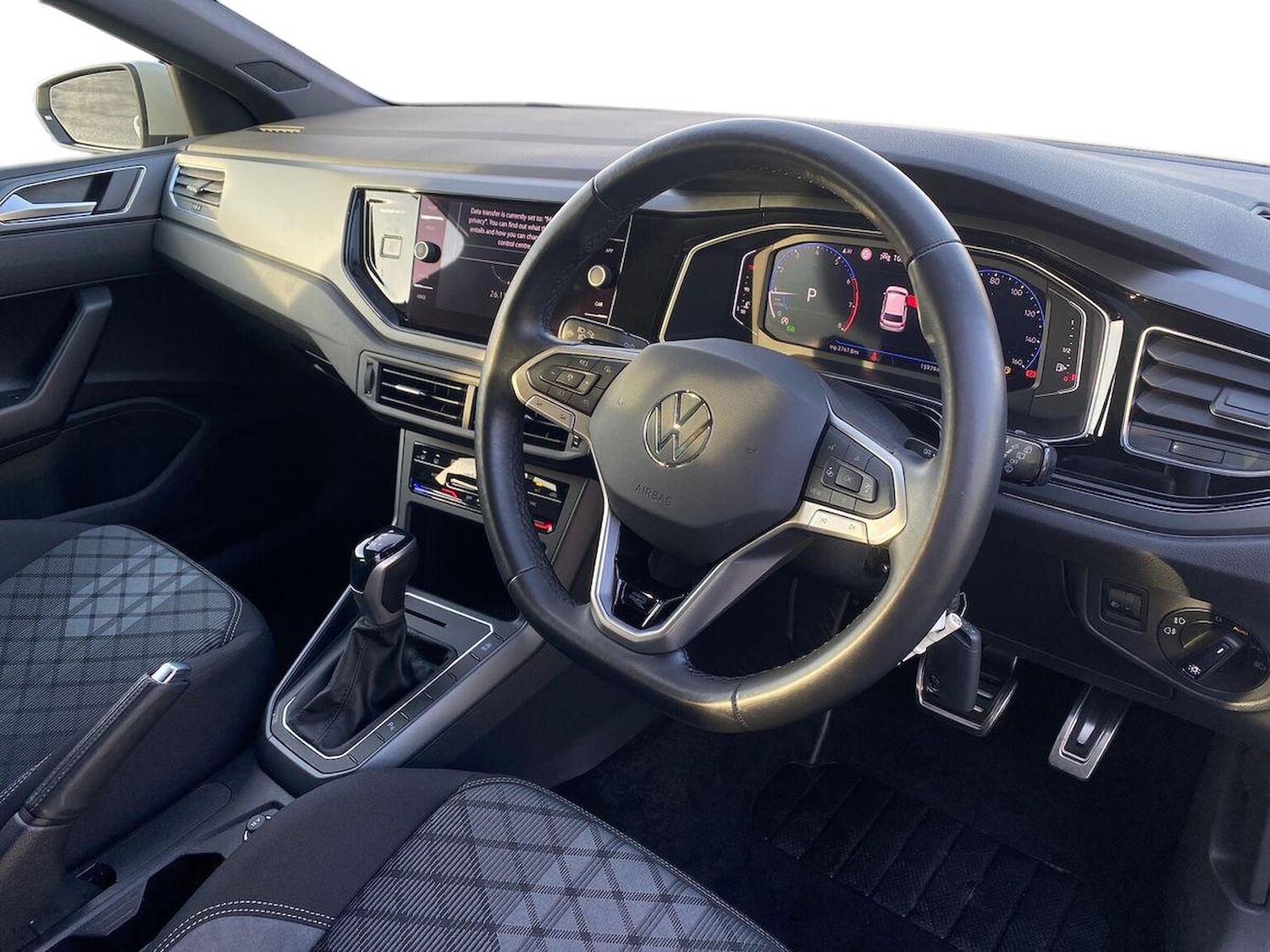 Used Volkswagen Polo 2023 for sale - 76725859: Photo 15