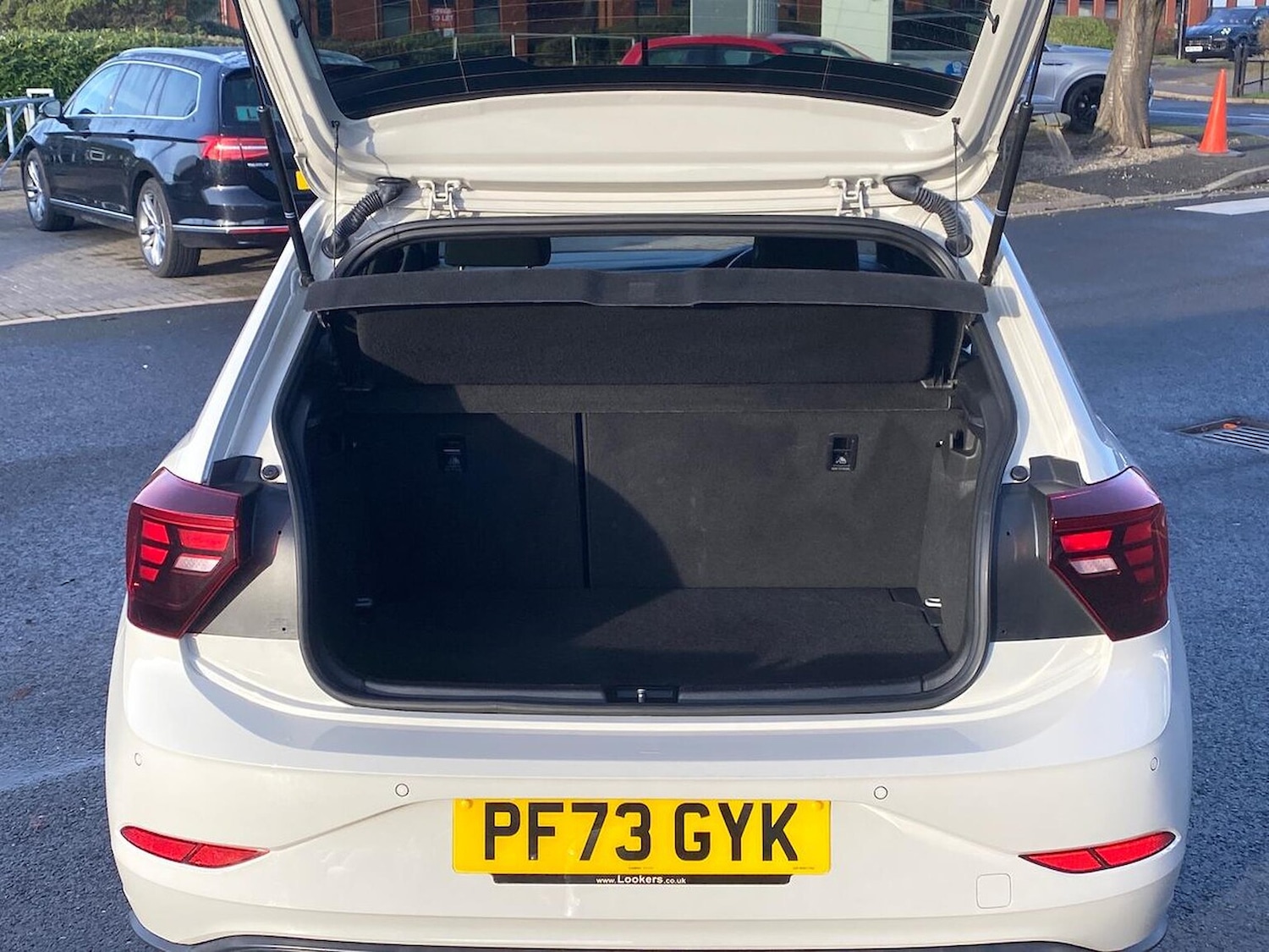 Used Volkswagen Polo 2023 for sale - 76725859: Photo 17