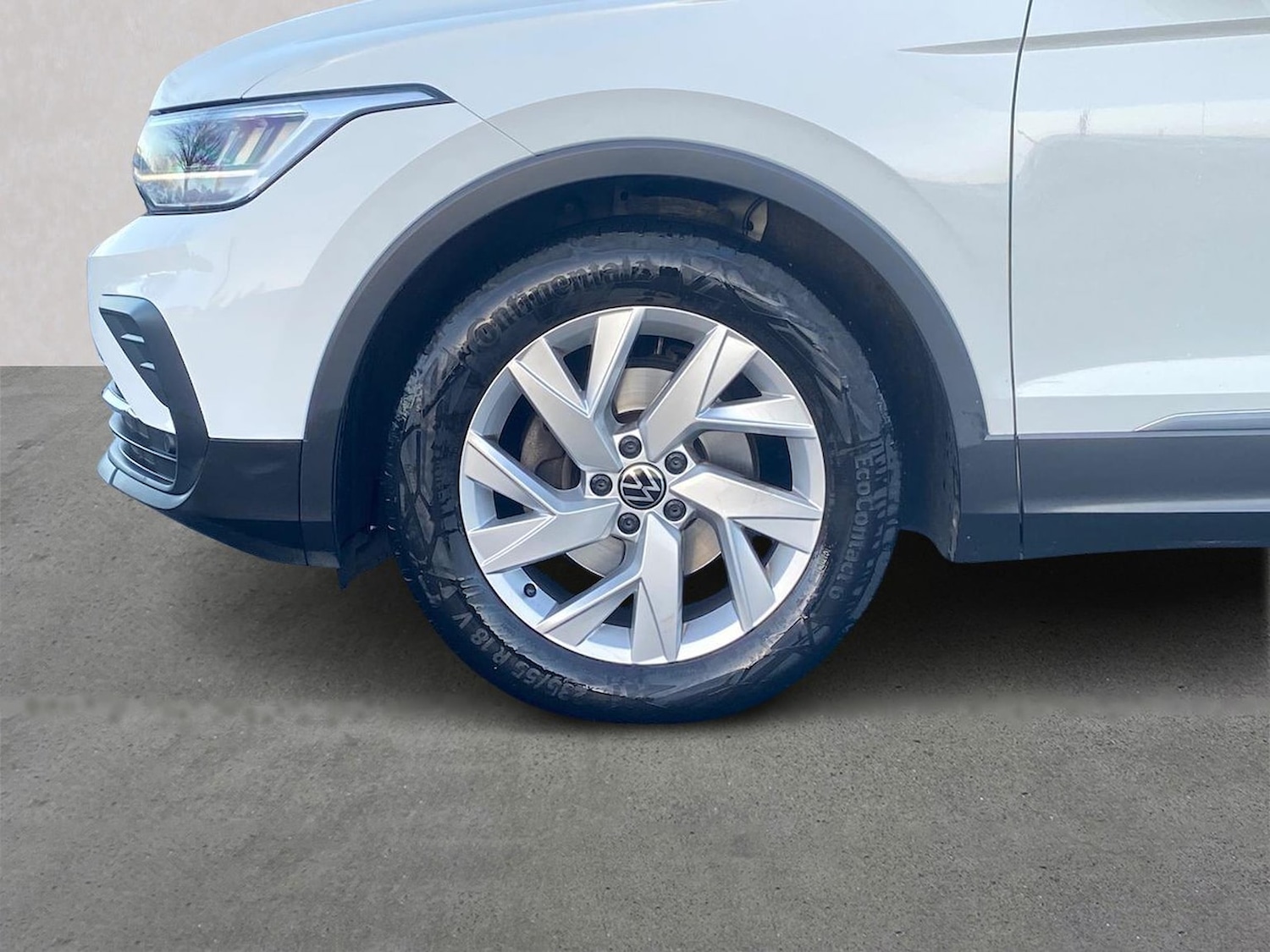 Used Volkswagen Tiguan 2023 for sale - 76751915: Photo 6