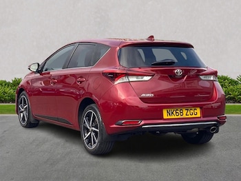 Used Toyota Auris 2018 for sale - 76281163: Photo
