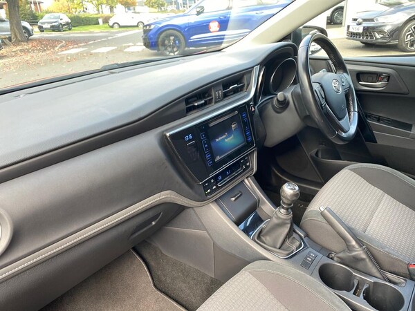 Used Toyota Auris 2018 for sale - 76281163: Photo 7