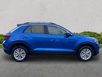 Used Volkswagen T-Roc 2022 for sale - 76206119: Photo 3