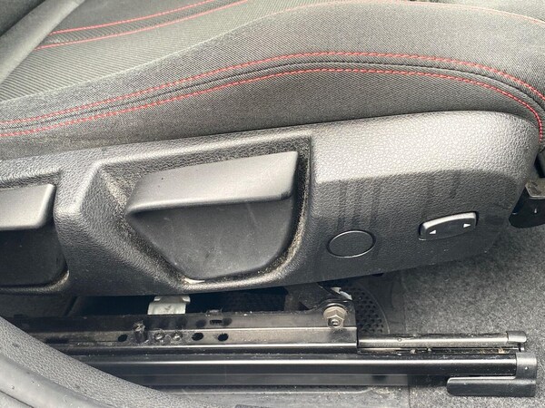 Used BMW 1 Series 2016 for sale - 76335128: Photo 28